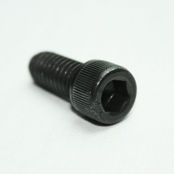 13FA3326 5/16" - 18 x 3/4" Socket Head Cap Screw head